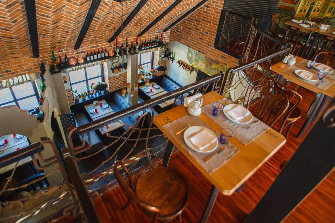 Pieno Piano Hotel Rivne Ngoại thất bức ảnh