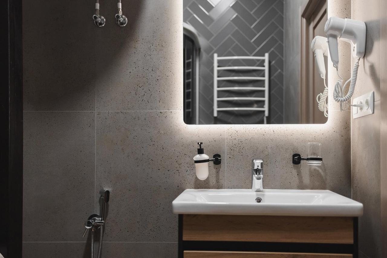 Pieno Piano Hotel Rivne Ngoại thất bức ảnh