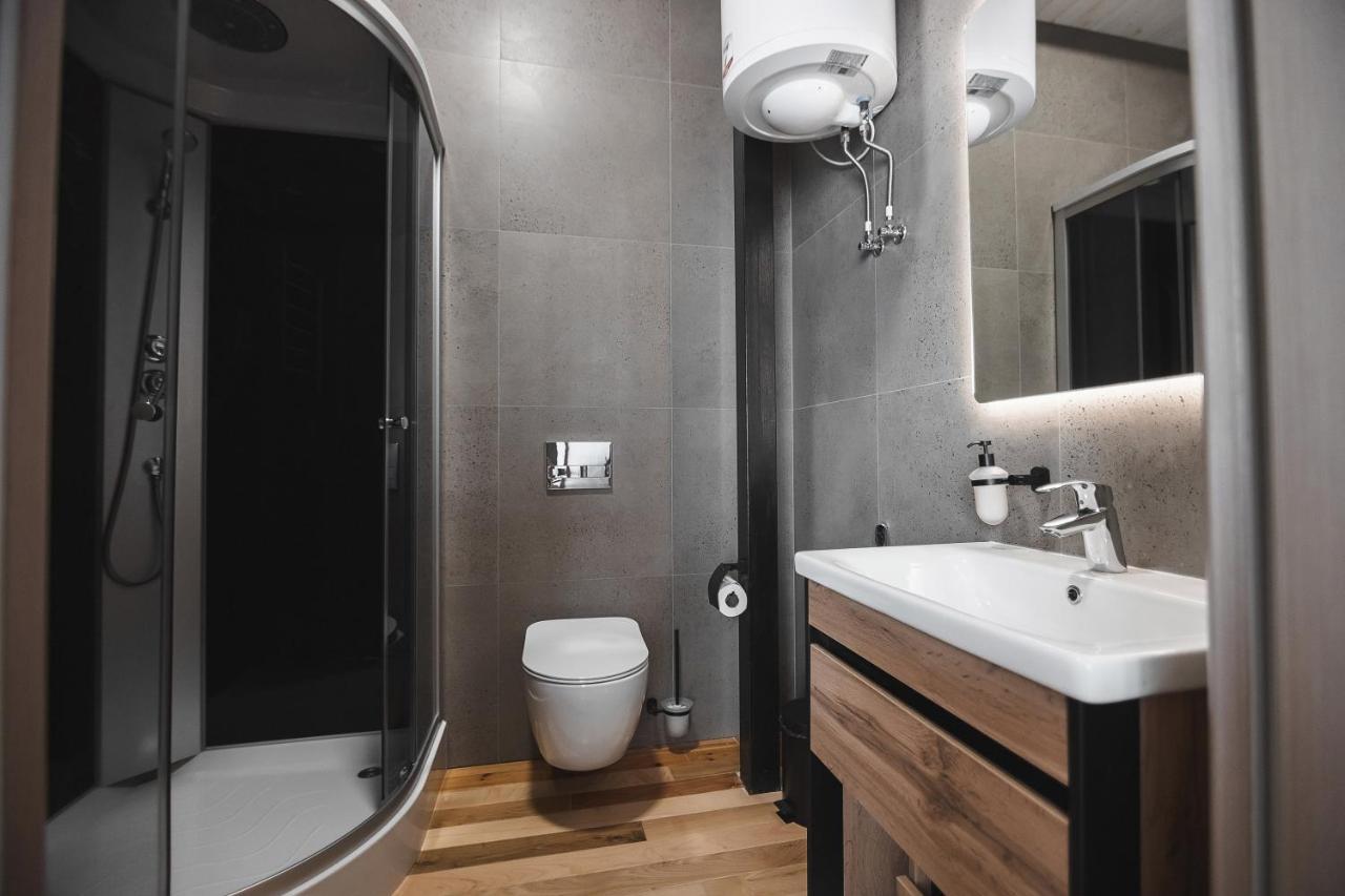Pieno Piano Hotel Rivne Ngoại thất bức ảnh