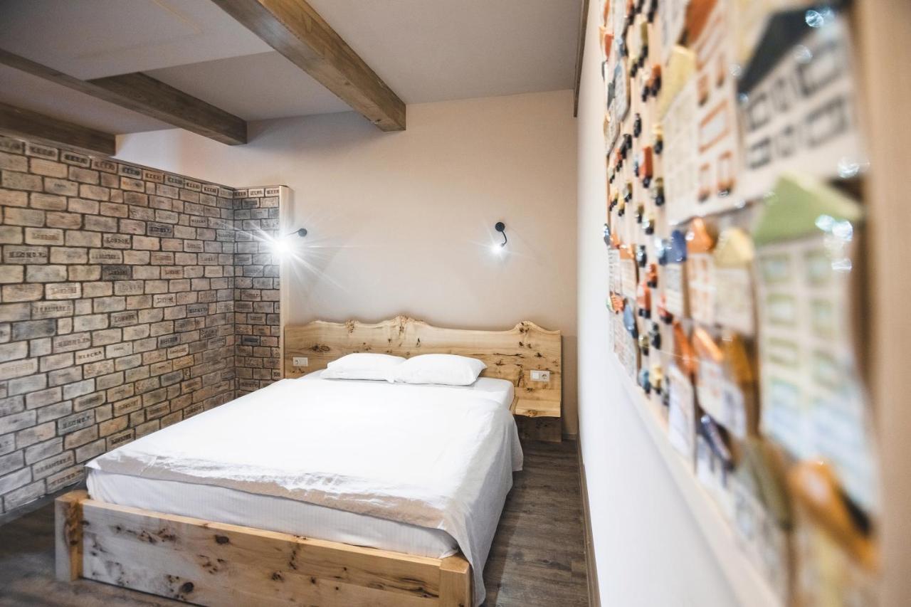Pieno Piano Hotel Rivne Ngoại thất bức ảnh